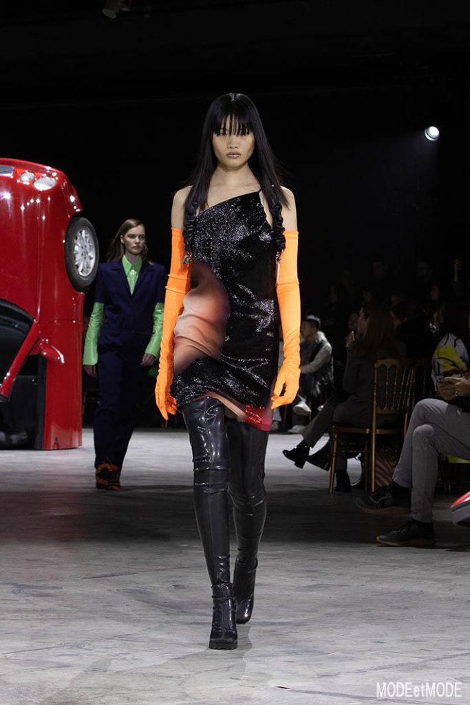 off_white_aw20pap_027