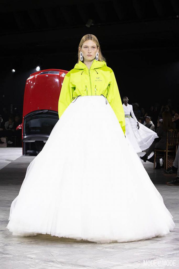 off_white_aw20pap_033