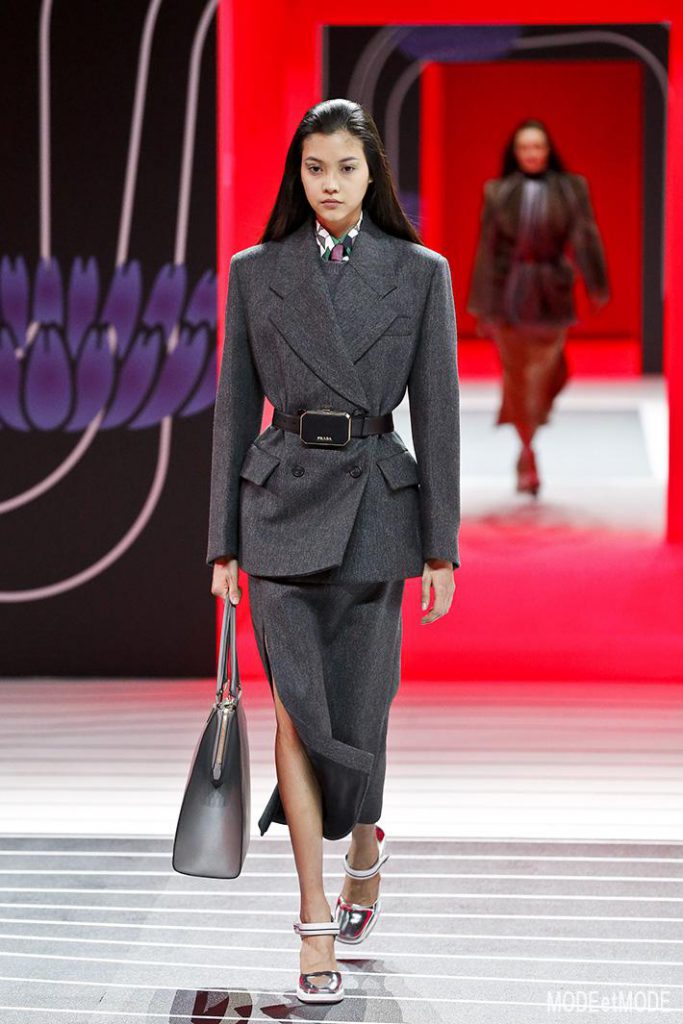 prada_aw20pap_003