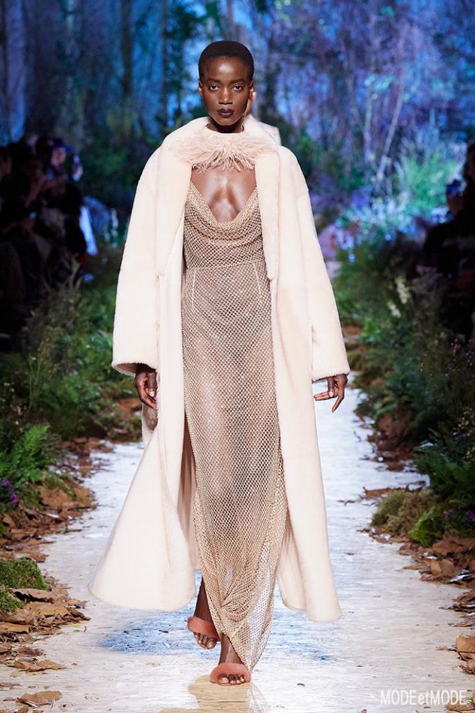 ralph&russo_aw20pap_023