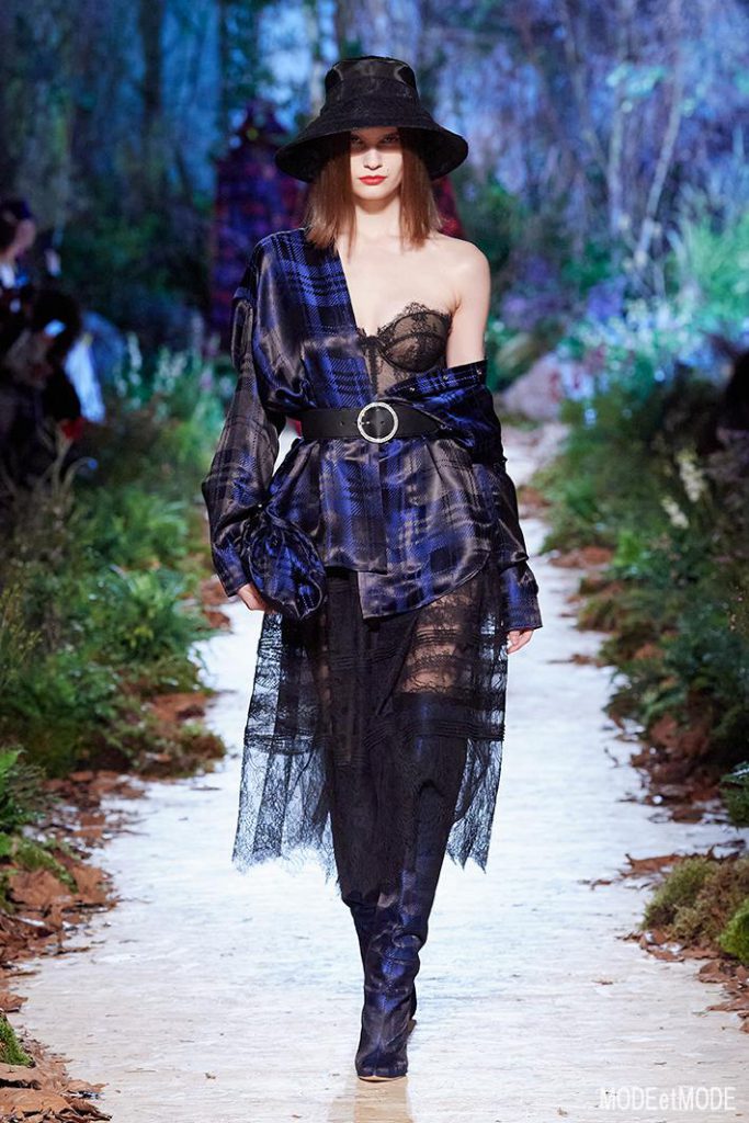 ralph&russo_aw20pap_029