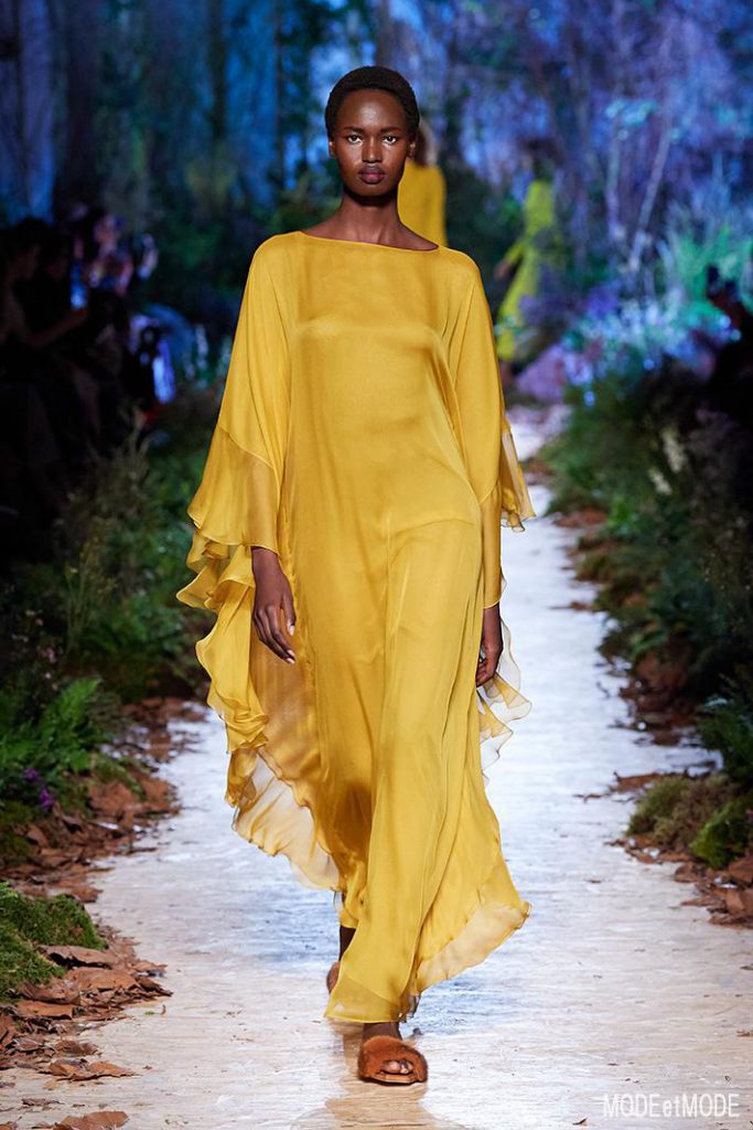 ralph&russo_aw20pap_058