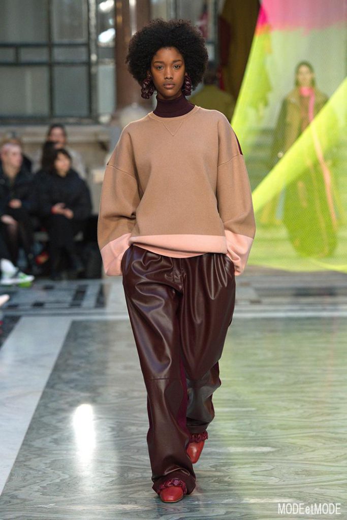 roksanda_aw20pap_006