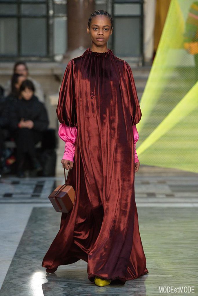 roksanda_aw20pap_011