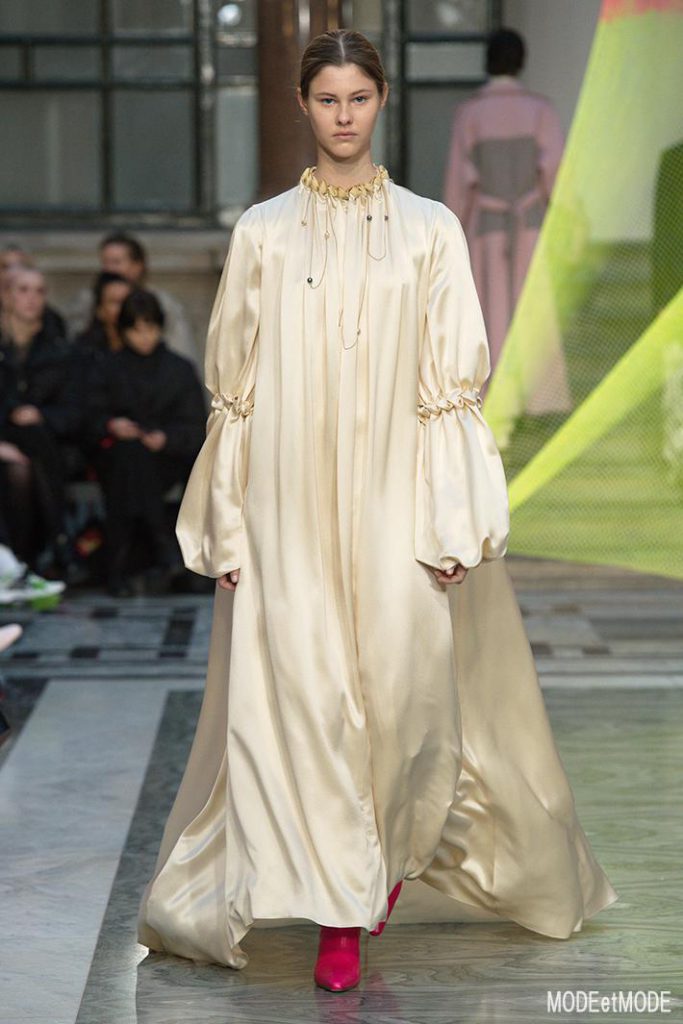 roksanda_aw20pap_022