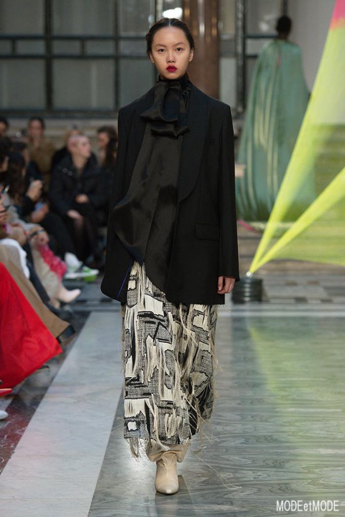 roksanda_aw20pap_024