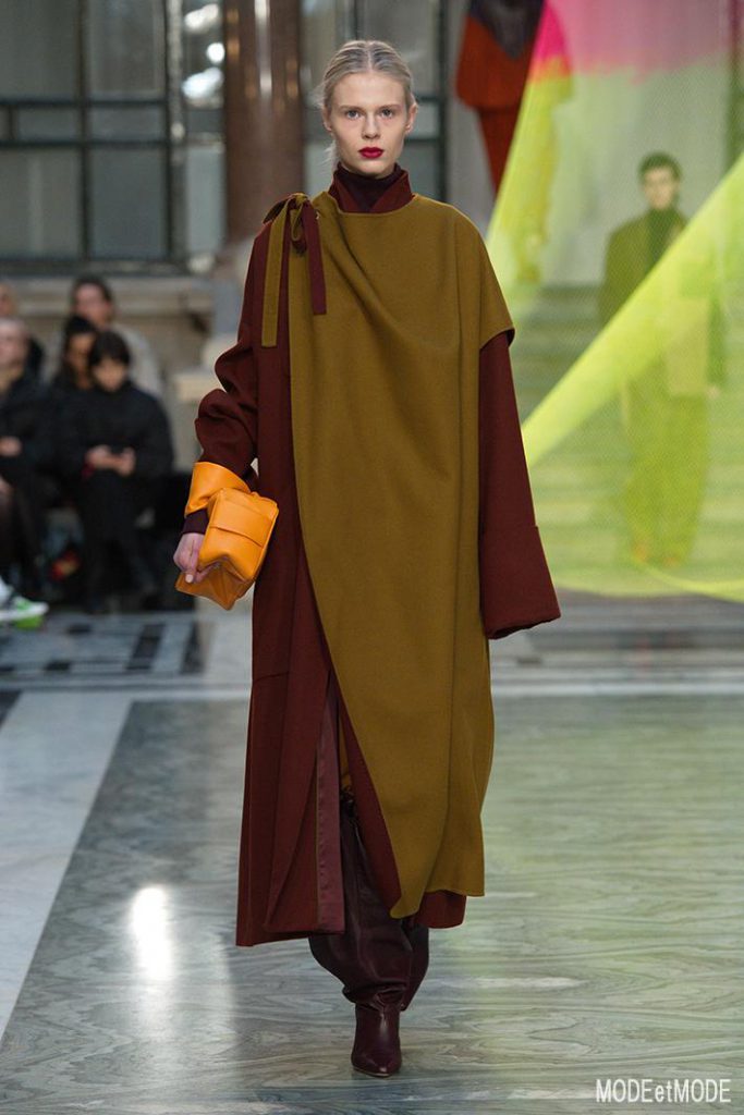 roksanda_aw20pap_035