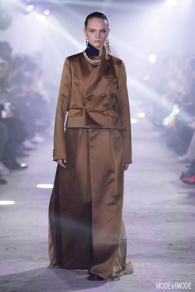 sacai_aw20pap_004