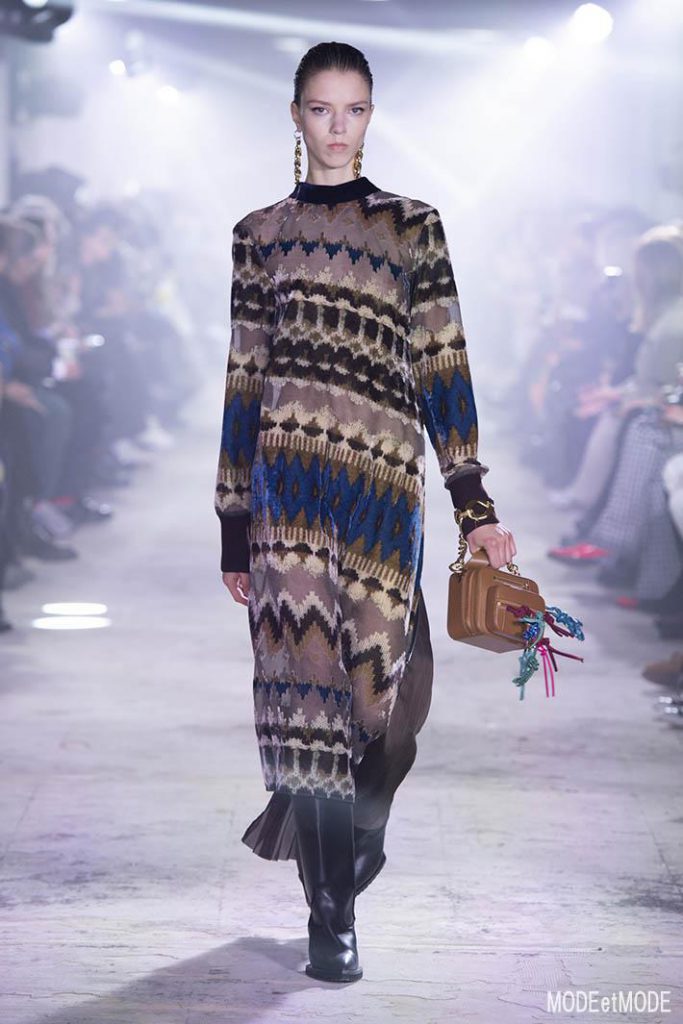 sacai_aw20pap_009