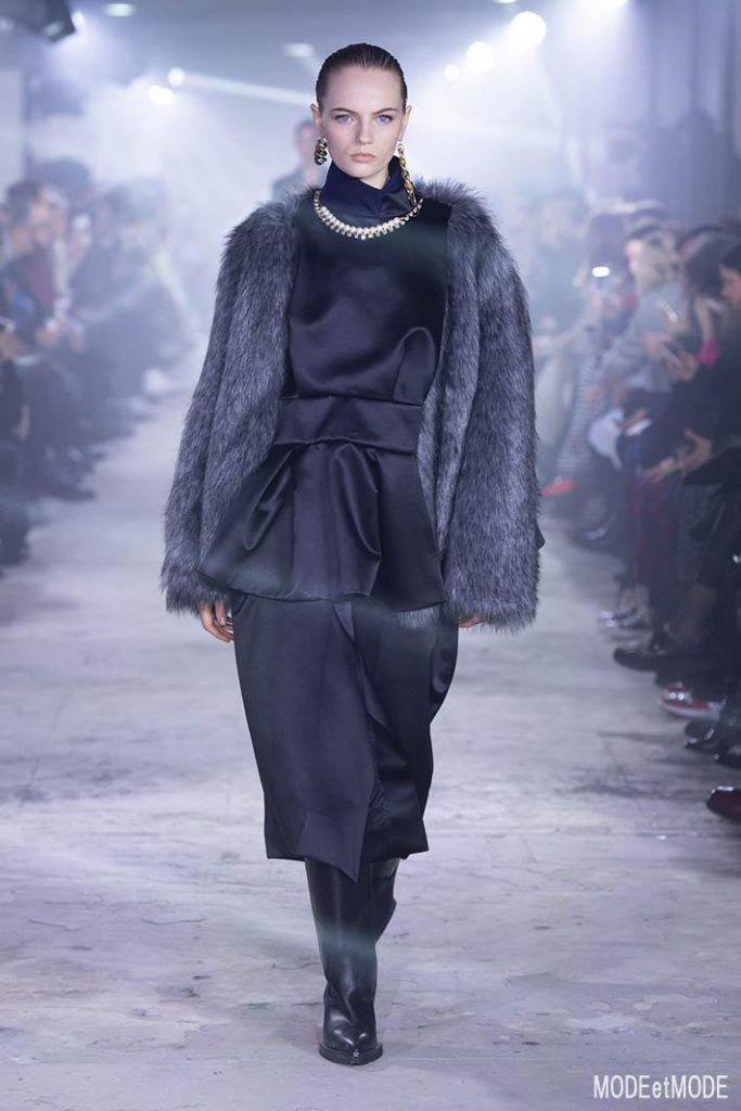 sacai_aw20pap_043