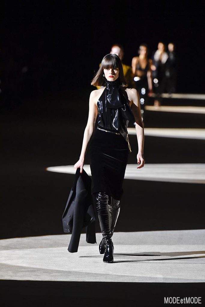 saint_laurent_aw20pap_004