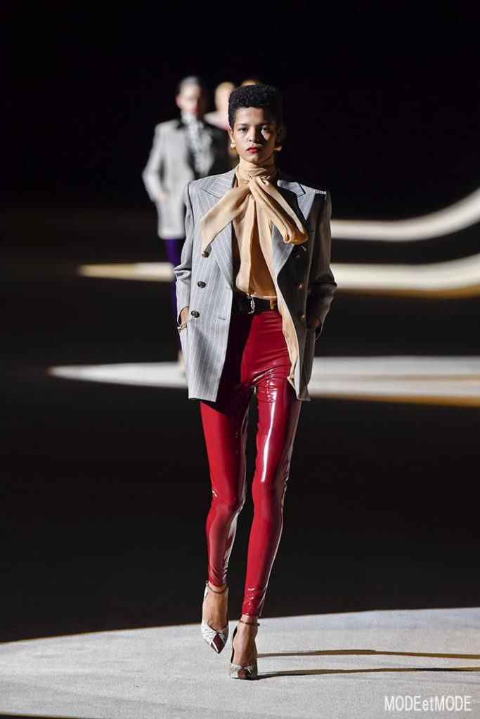 saint_laurent_aw20pap_012