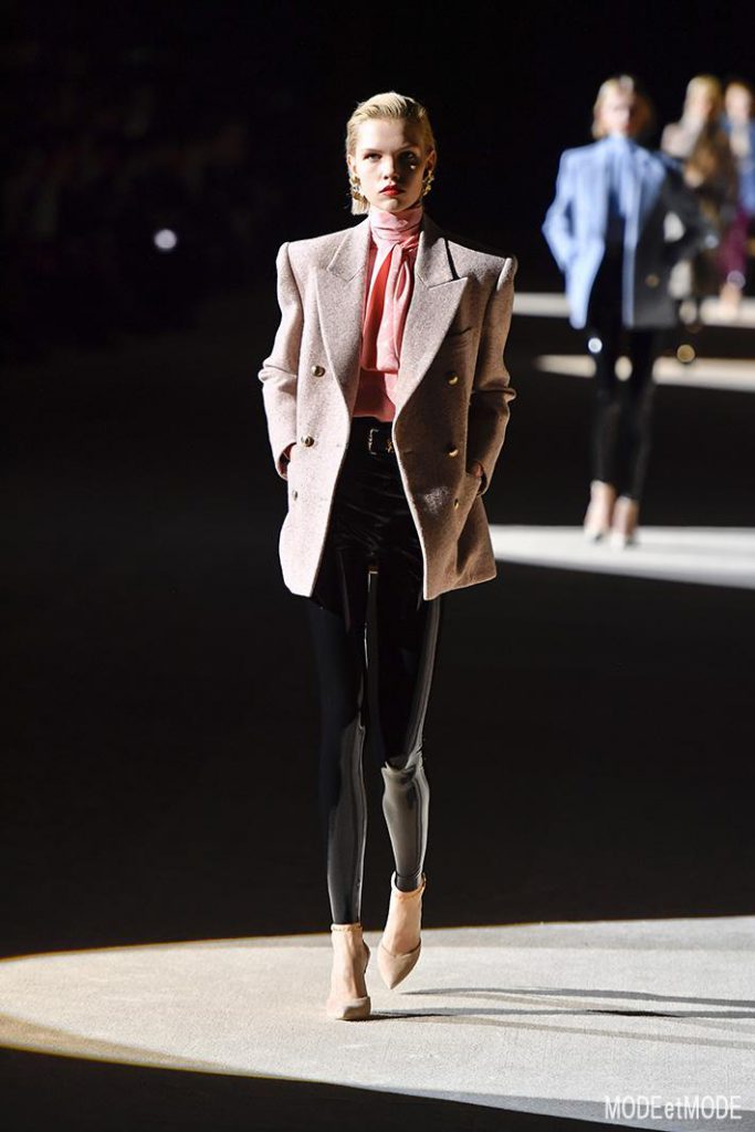 saint_laurent_aw20pap_014