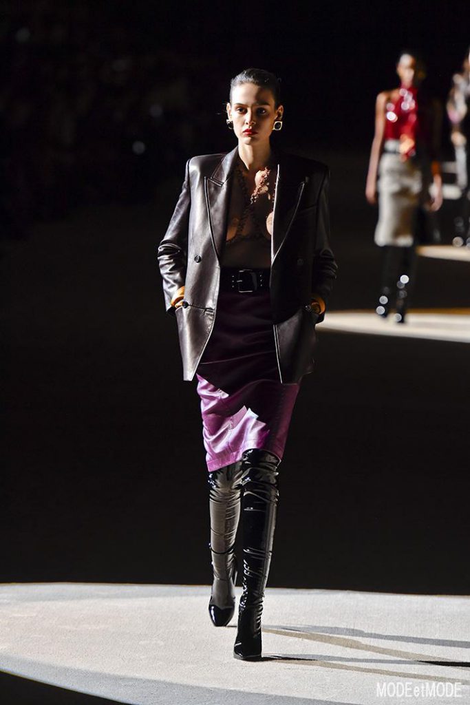 saint_laurent_aw20pap_019