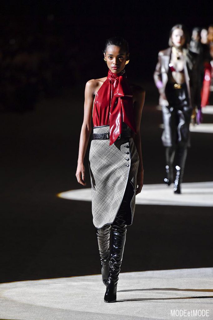 saint_laurent_aw20pap_020