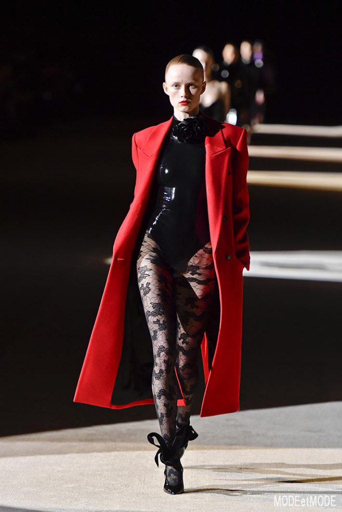 saint_laurent_aw20pap_039