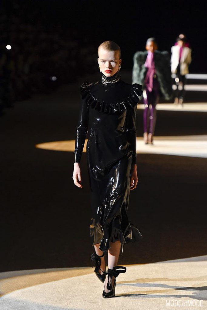 saint_laurent_aw20pap_042