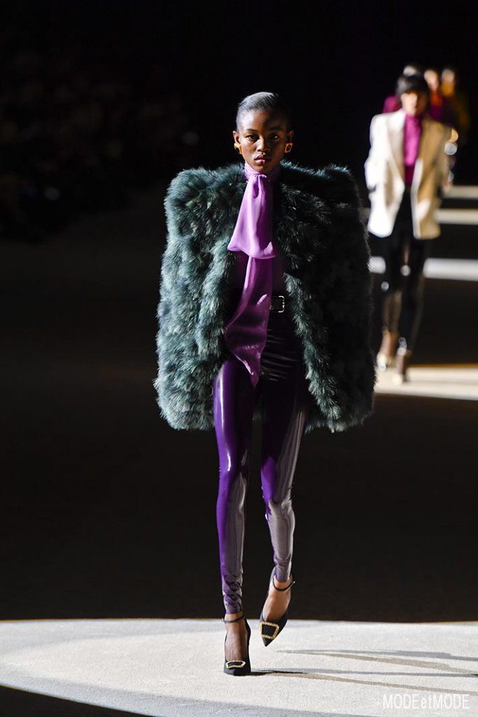 saint_laurent_aw20pap_043