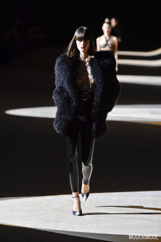 saint_laurent_aw20pap_060