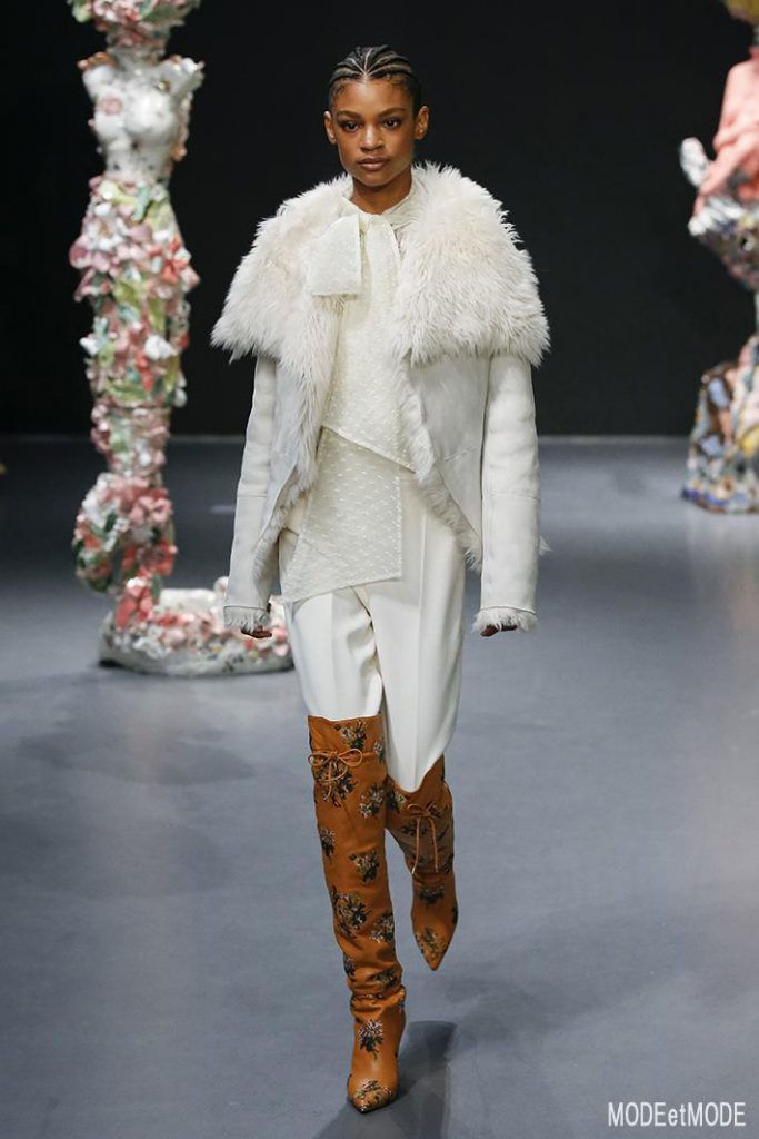 TORY BURCH