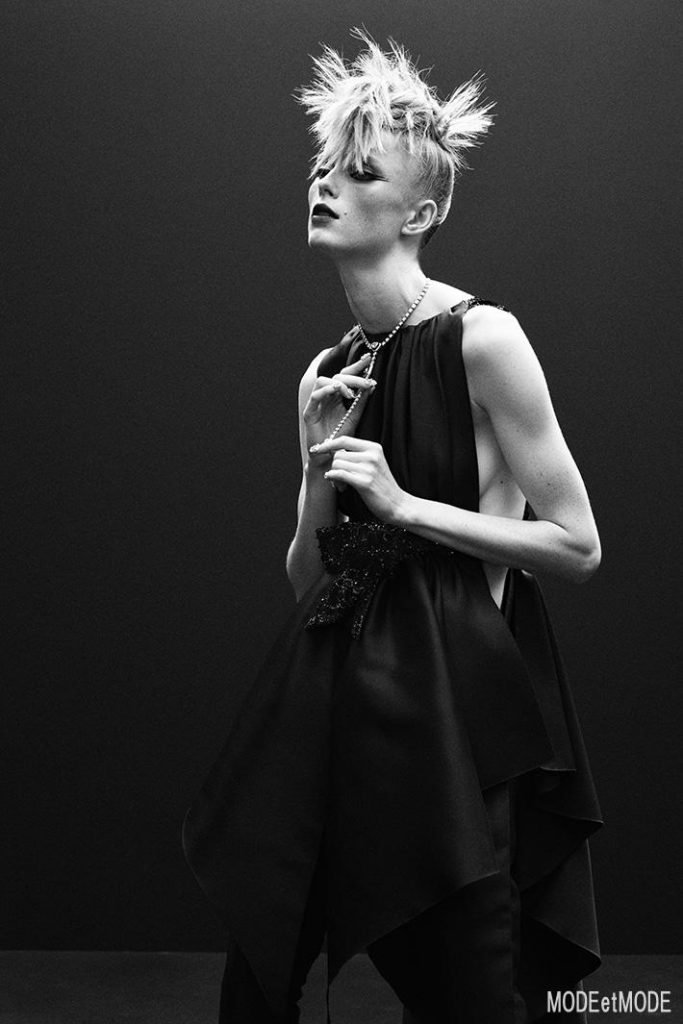 CHANEL_AW20hc_003