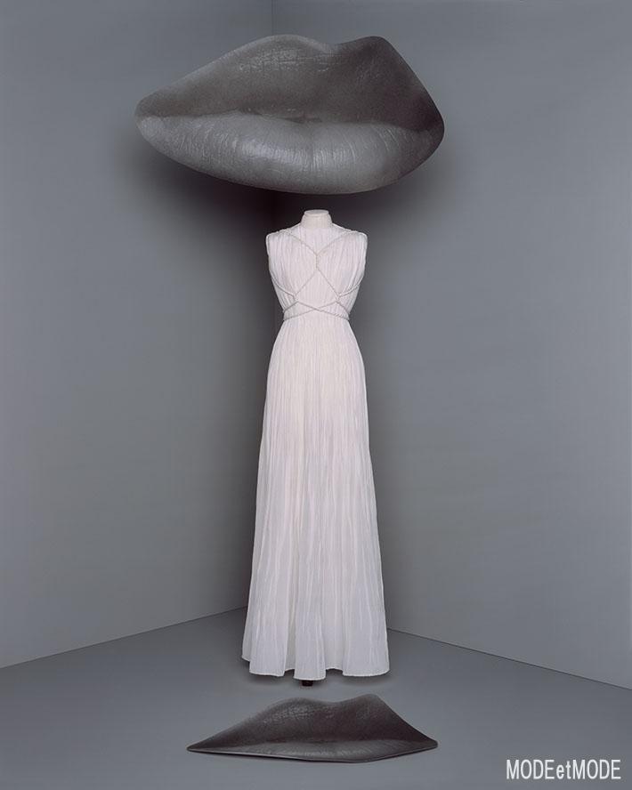 DIOR_AW20hc_001