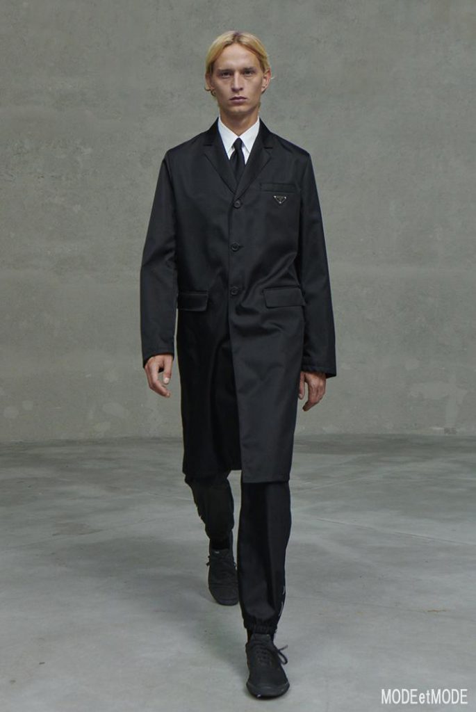 PRADA_cr_AW20hc_006