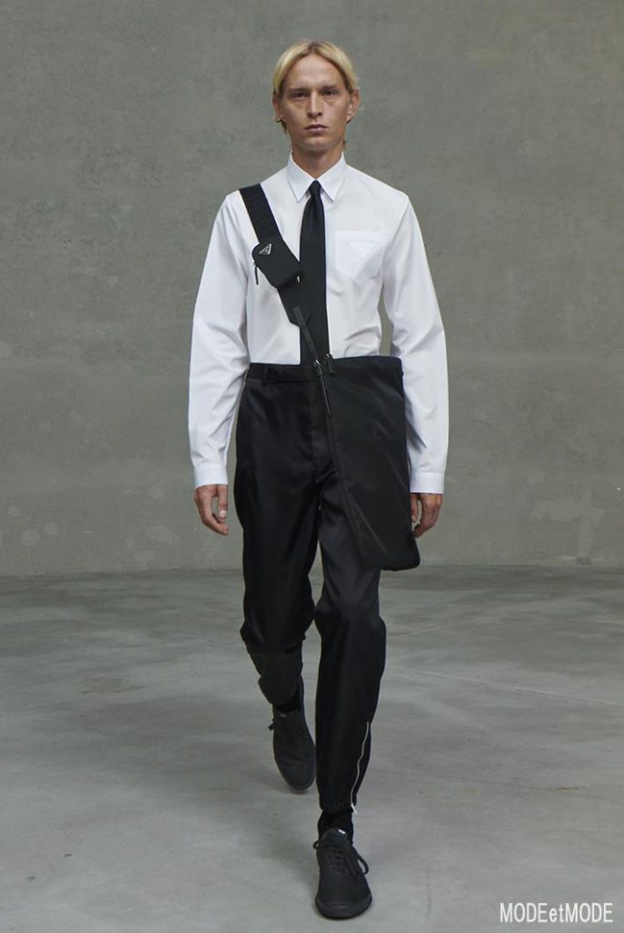 PRADA_cr_AW20hc_009