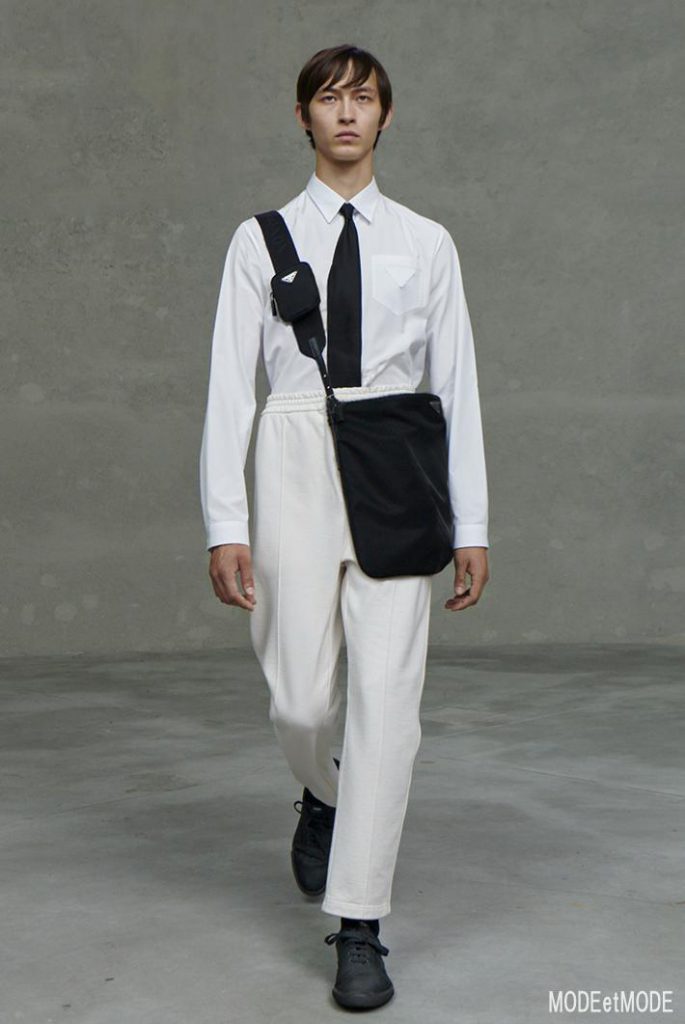 PRADA_cr_AW20hc_010