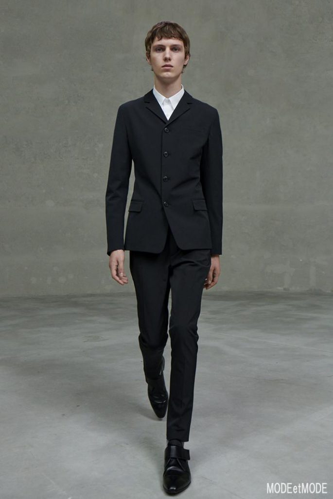 PRADA_cr_AW20hc_011