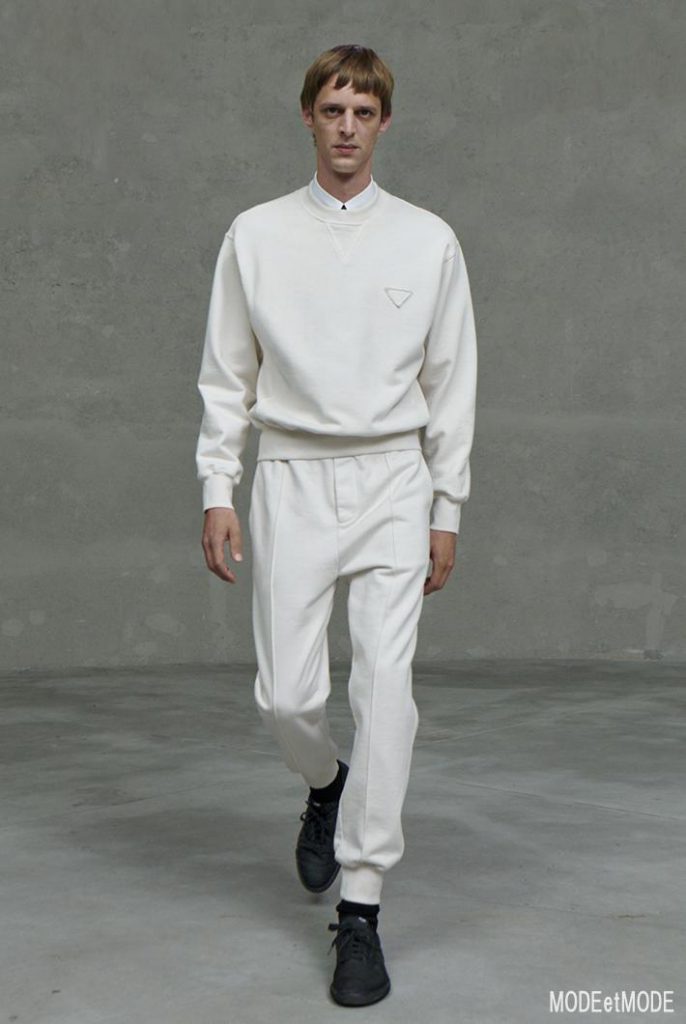 PRADA_cr_AW20hc_013