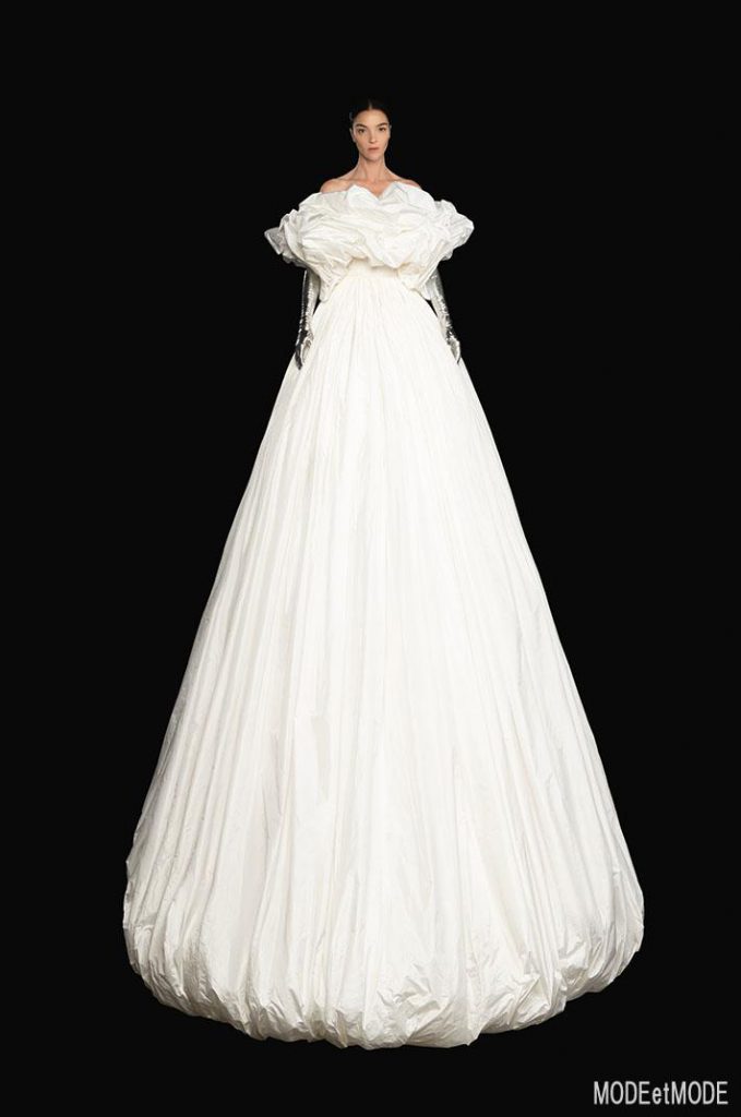 VALENTINO_AW20hc_009