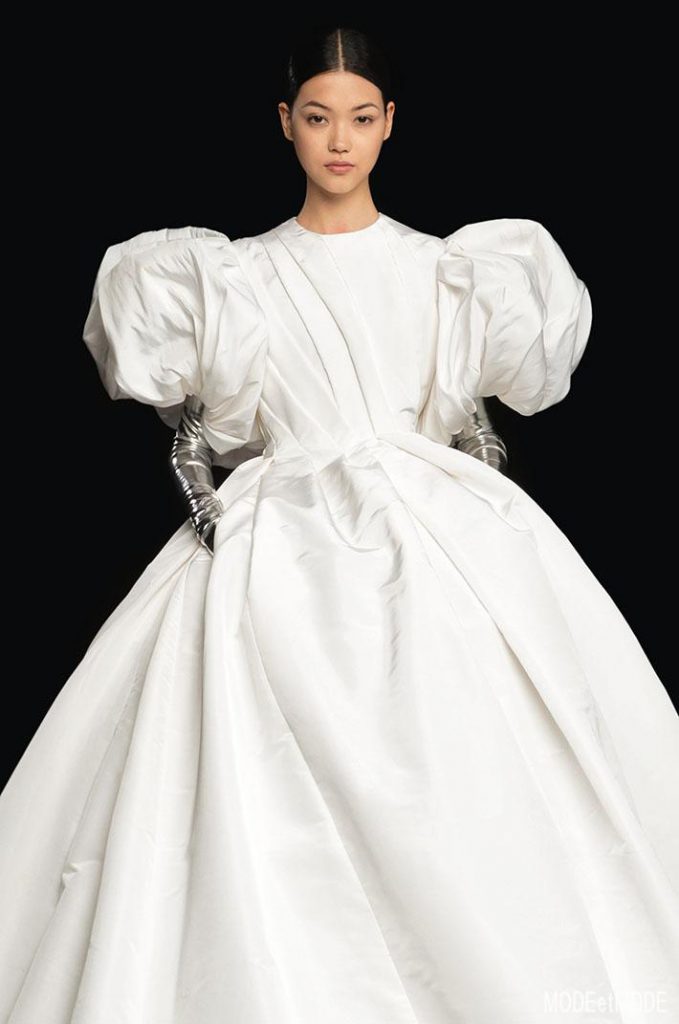 VALENTINO_AW20hc_020