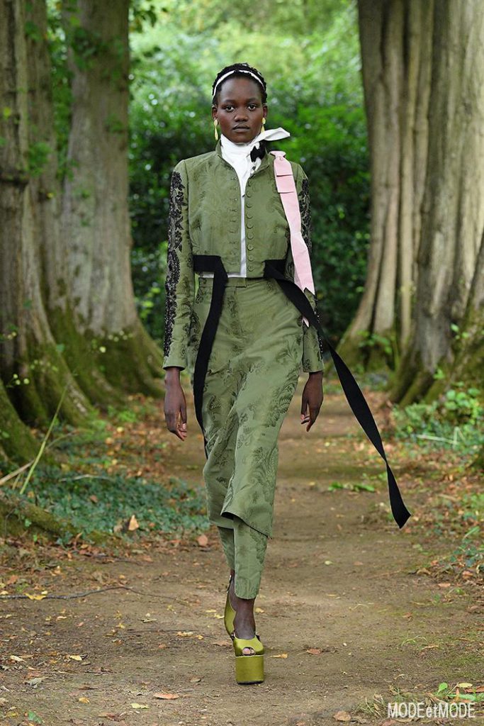 ERDEM_ss21_004