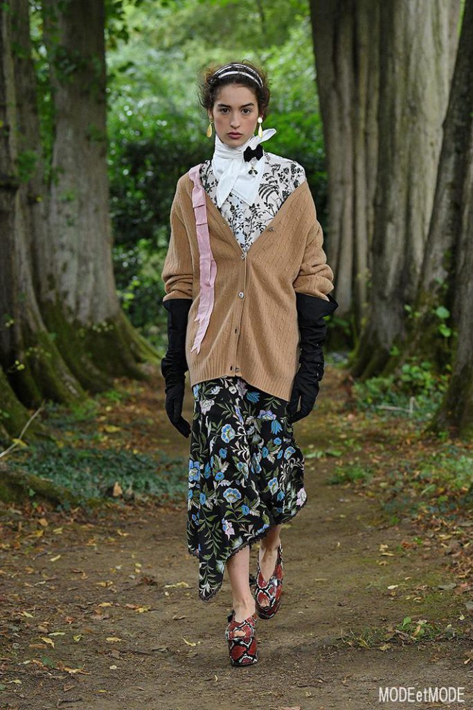 ERDEM_ss21_025