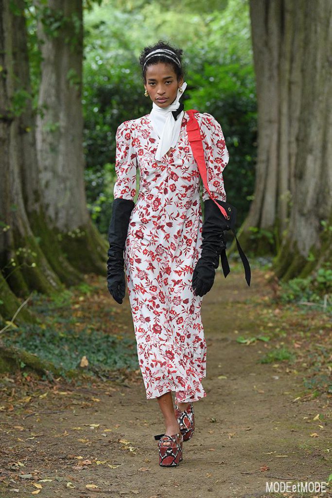 ERDEM_ss21_033