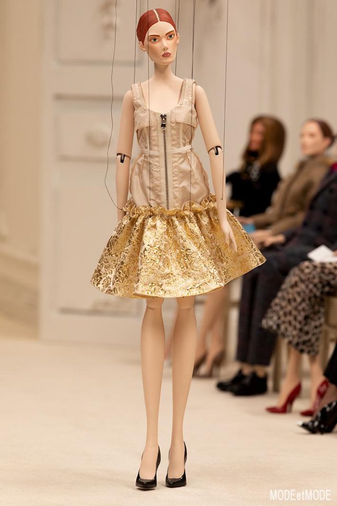 MOSCHINO_ss21_005