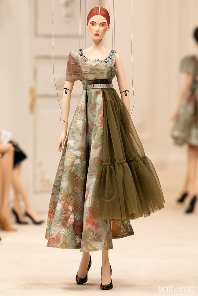 MOSCHINO_ss21_018