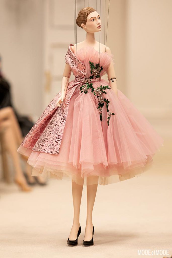 MOSCHINO_ss21_023
