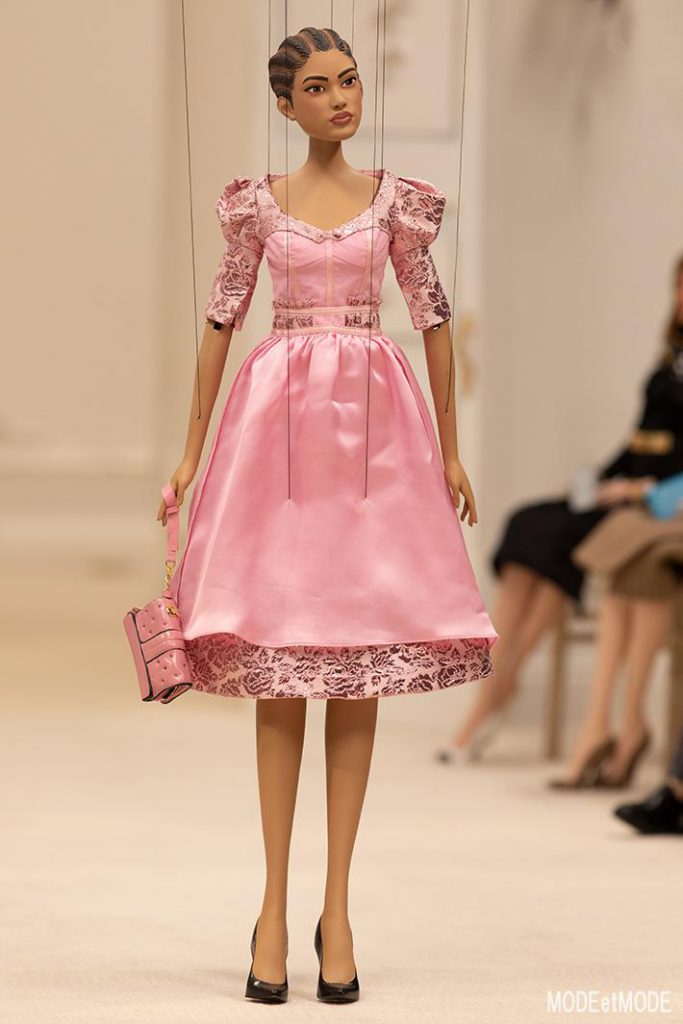 MOSCHINO_ss21_024