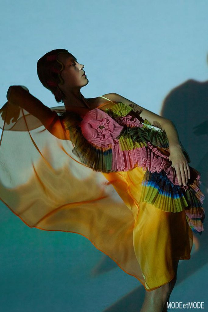 dries_van_noten_ss21_037