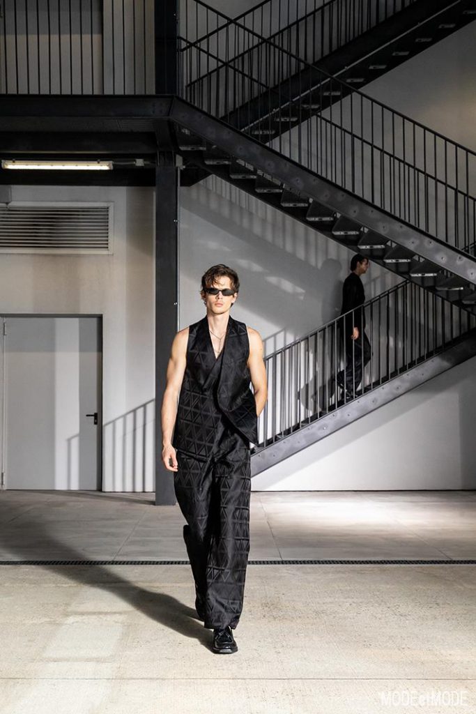 emporio_armani_ss21_131