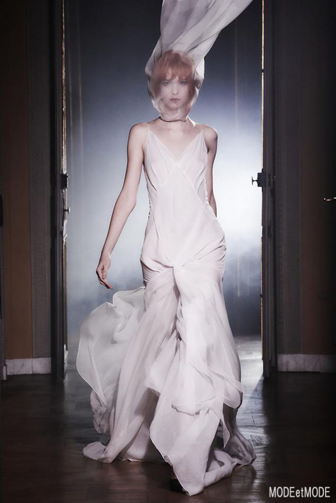 olivier_theyskens_ss21_016