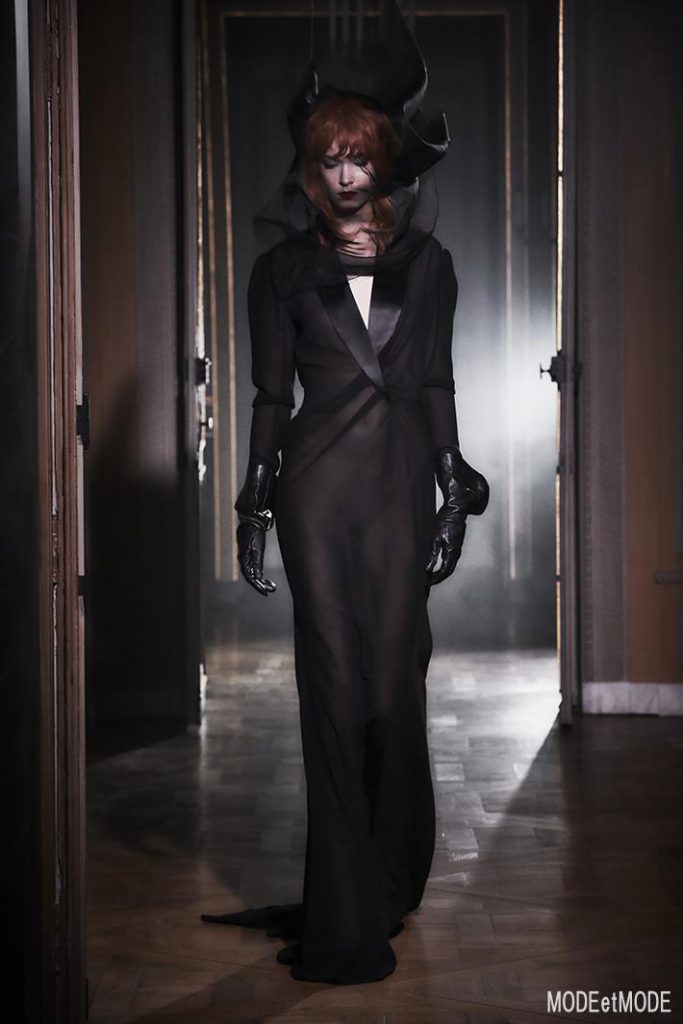 olivier_theyskens_ss21_017