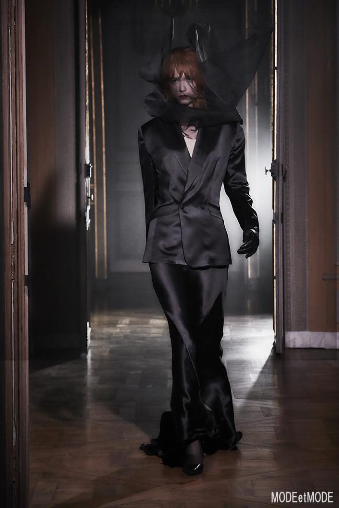 olivier_theyskens_ss21_020