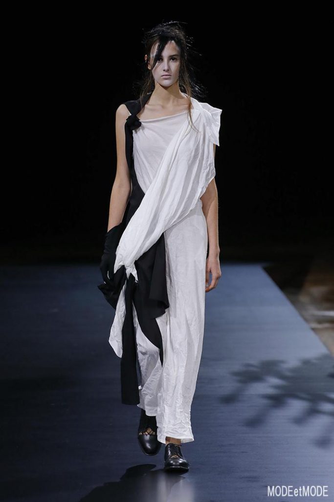 yohji_yamamoto_ss21_001