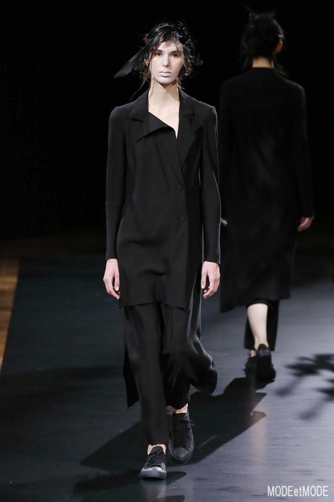 yohji_yamamoto_ss21_011