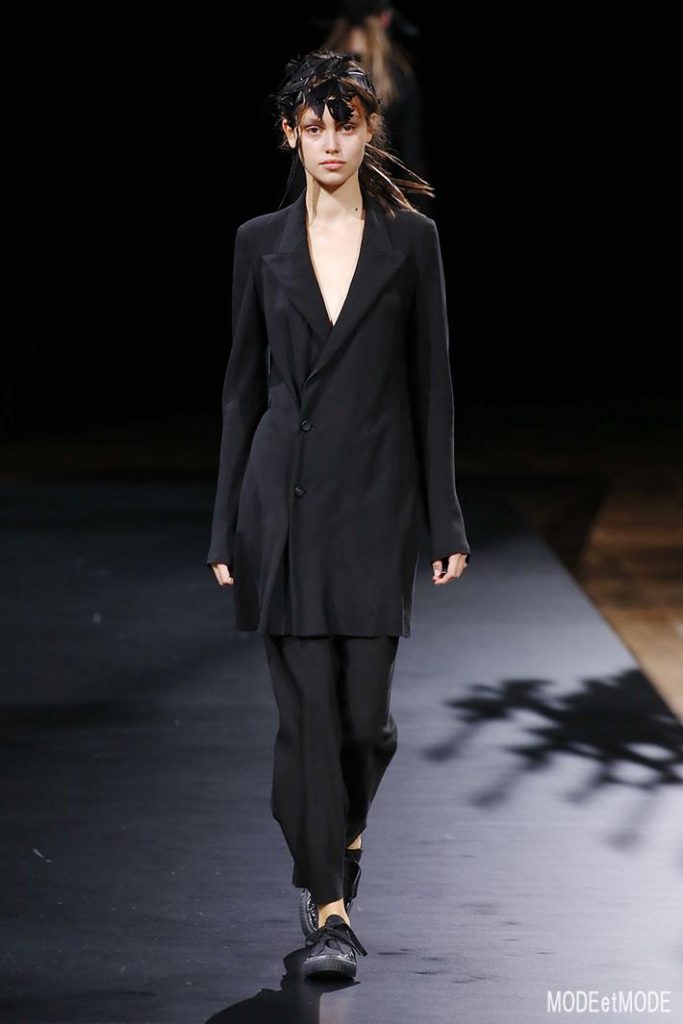 yohji_yamamoto_ss21_017