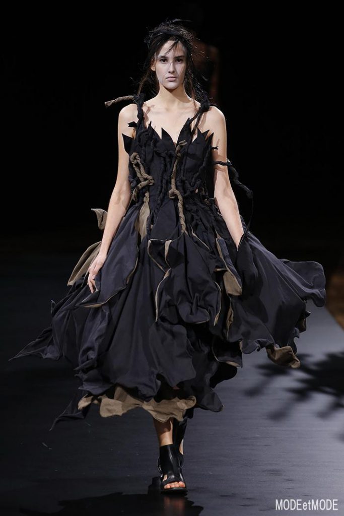 yohji_yamamoto_ss21_031
