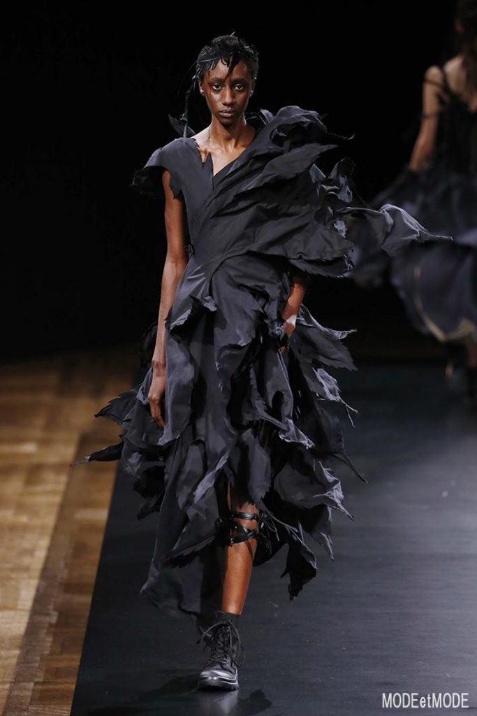 yohji_yamamoto_ss21_032